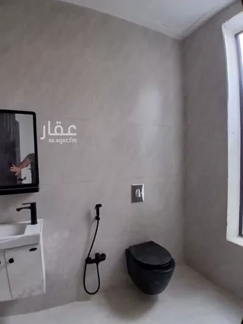 دور للبيع في شارع أبي الحسن التونسي, حي البيان, مدينة الرياض, منطقة الرياض صورة 2