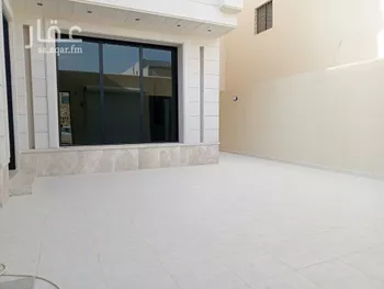 فيلا للبيع في شارع أبي الحسن التونسي, حي البيان, مدينة الرياض, منطقة الرياض