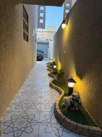 فيلا للإيجار في شارع عبدالعزيز الربيعه, حي عكاظ, مدينة الرياض, منطقة الرياض صورة 2