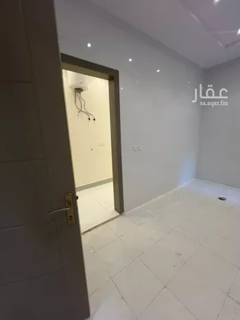 دور للبيع في شارع محمد الراشدي, حي الرمال, مدينة الرياض, منطقة الرياض صورة 4