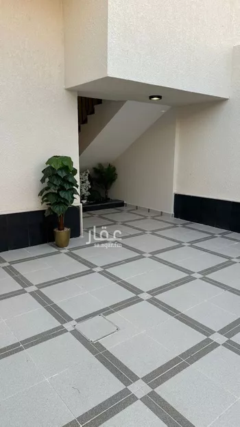 دور للبيع في شارع يزيد بن أبي سفيان, حي نوارة, مدينة المزاحميه, منطقة الرياض