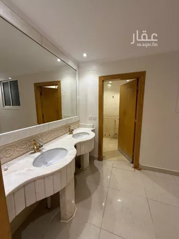 فيلا للإيجار في شارع فيفاء, حي الإزدهار, مدينة الرياض, منطقة الرياض صورة 4