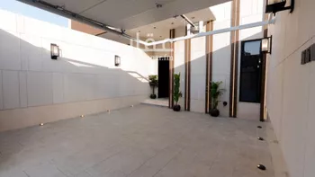 دور للبيع في شارع مصطفى عبدالرزاق, حي العارض, مدينة الرياض, منطقة الرياض صورة 2