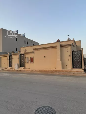 فيلا للبيع في شارع عقرباء 192, حي عقرباء, مدينة امارة منطقة الرياض - الجبيله, منطقة الرياض صورة 2