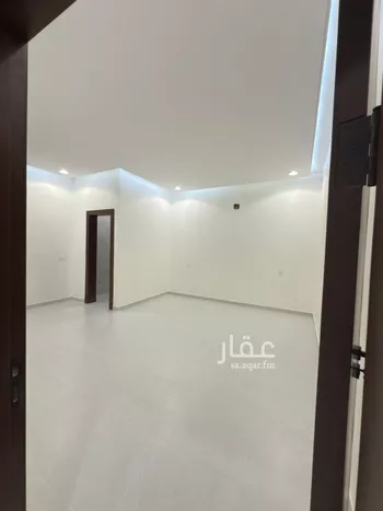 فيلا للبيع في شارع أبي القاسم بن مكي, حي طيبة, مدينة الرياض, منطقة الرياض صورة 3