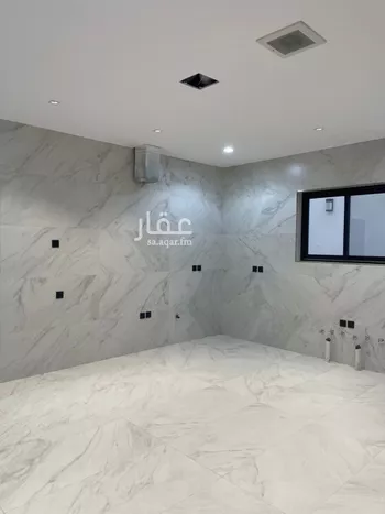 فيلا للبيع في شارع أبي الشيخ الأصبهاني, حي المهدية, مدينة الرياض, منطقة الرياض صورة 3