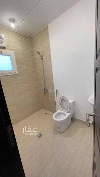 فيلا للبيع في شارع ابن أبي بكر المخزومي, حي مطار الملك خالد الدولي, مدينة الرياض, منطقة الرياض صورة 5