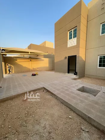 فيلا للبيع في شارع ابن أبي بكر المخزومي, حي مطار الملك خالد الدولي, مدينة الرياض, منطقة الرياض صورة 4