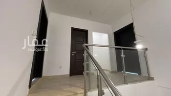 فيلا للبيع في شارع ابن أبي بكر المخزومي, حي مطار الملك خالد الدولي, مدينة الرياض, منطقة الرياض صورة 2
