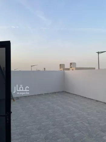 دور للبيع في شارع رقم 151, حي الجنادرية, مدينة الرياض, منطقة الرياض صورة 4