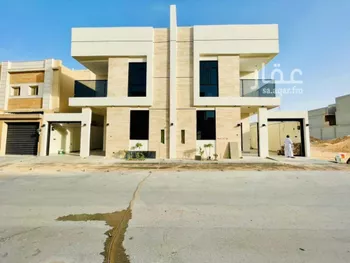 فيلا للبيع في شارع أبي عروه, حي المهدية, مدينة الرياض, منطقة الرياض صورة 2