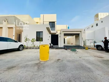 فيلا للبيع في شارع السيل الكبير, حي المهدية, مدينة الرياض, منطقة الرياض