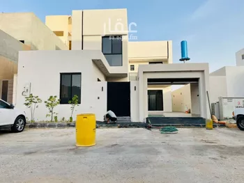 فيلا للبيع في شارع السيل الكبير, حي المهدية, مدينة الرياض, منطقة الرياض صورة 3