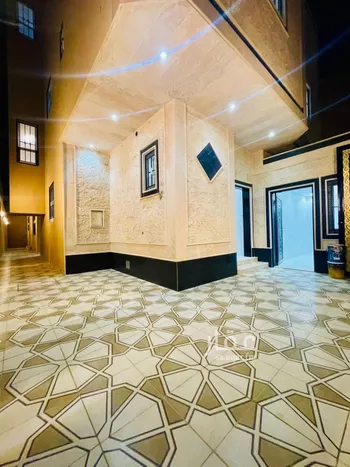 فيلا للبيع في شارع أبي الحسن الأسفرائيني, حي المهدية, مدينة الرياض, منطقة الرياض صورة 4