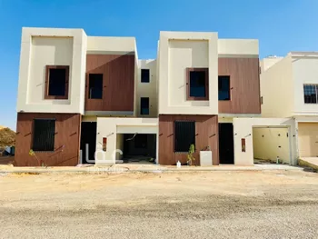 فيلا للبيع في شارع رقم 50, حي ظهرة لبن, مدينة الرياض, منطقة الرياض صورة 2