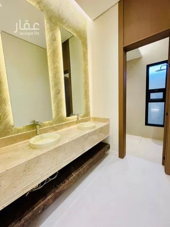 فيلا للبيع في شارع السيل الكبير, حي المهدية, مدينة الرياض, منطقة الرياض صورة 5