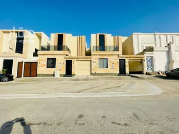 فيلا للبيع في شارع شارع ابن أبي الشكر الفلكي, حي المهدية, مدينة الرياض, منطقة الرياض صورة 2