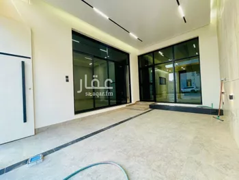 فيلا للبيع في شارع محمد بن أبي بكر القيم, حي المهدية, مدينة الرياض, منطقة الرياض صورة 5