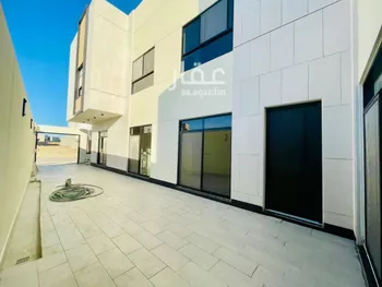 فيلا للبيع في شارع محمد الجبيلي, حي المهدية, مدينة الرياض, منطقة الرياض صورة 5