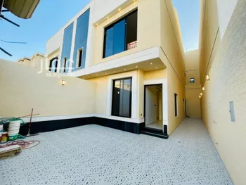 فيلا للبيع في شارع حميدة الإبراهيمي, حي العوالي, مدينة الرياض, منطقة الرياض صورة 3