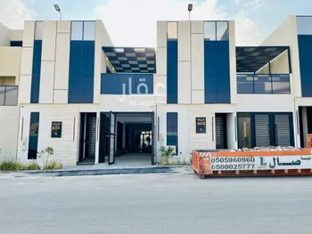 فيلا للبيع في شارع الخادم, حي المهدية, مدينة الرياض, منطقة الرياض صورة 2