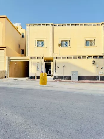 فيلا للبيع في شارع المرمر, حي ظهرة لبن, مدينة الرياض, منطقة الرياض صورة 2