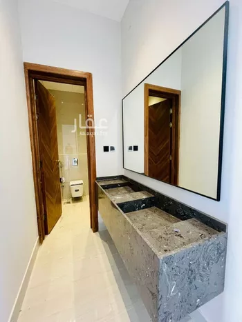 فيلا للبيع في شارع فؤاد محمد عمر توفيق, حي المهدية, مدينة الرياض, منطقة الرياض صورة 5