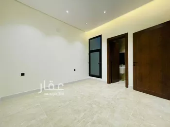 فيلا للبيع في شارع أحمد بن محمد الشعبي, حي المهدية, مدينة الرياض, منطقة الرياض صورة 3