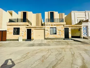 فيلا للبيع في شارع شارع ابن أبي الشكر الفلكي, حي المهدية, مدينة الرياض, منطقة الرياض صورة 3