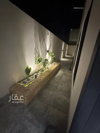 فيلا للبيع في شارع غزوة العشيرة, حي الأخضر, مدينة تبوك, منطقة تبوك صورة 3