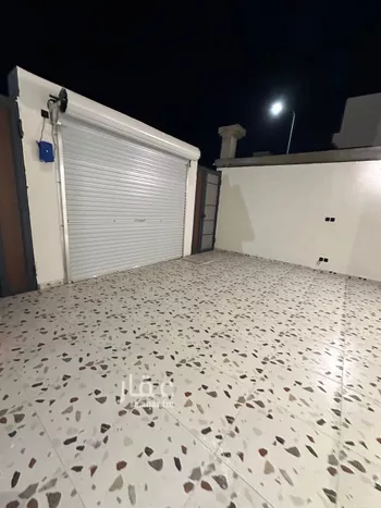 فيلا للبيع في شارع العراقة, حي اليرموك, مدينة تبوك, منطقة تبوك