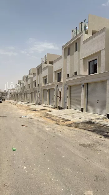 دور للبيع في شارع الامام مسلم, حي بدر, مدينة الرياض, منطقة الرياض صورة 3