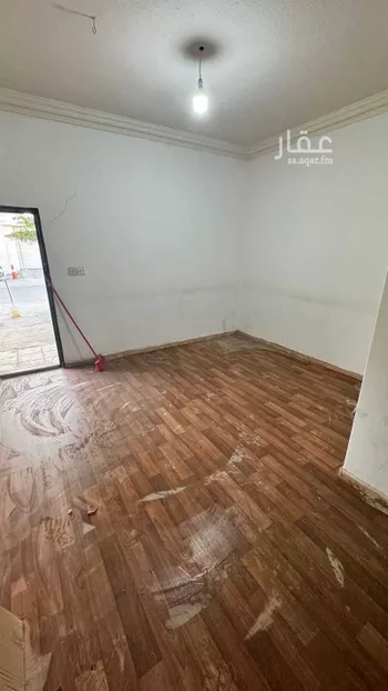 غرفة للإيجار في شارع هشام بن عبدالملك ، حي الملك فهد ، الرياض ، منطقة الرياض صورة 2
