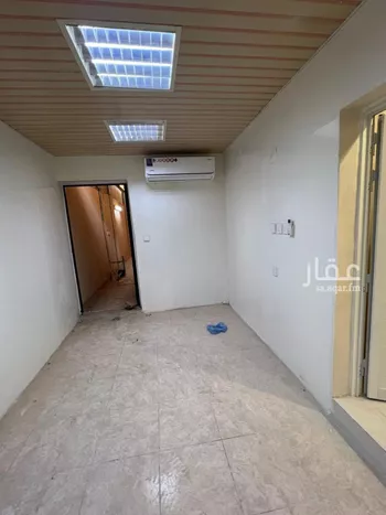 فيلا للبيع في شارع حسن بن دينار, حي الشفاء, مدينة الرياض, منطقة الرياض صورة 2