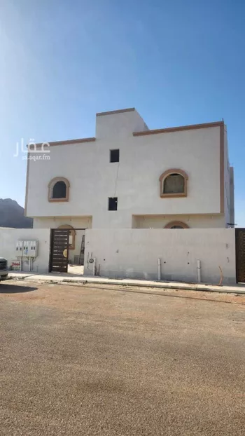 عمارة للبيع في شارع خالد ابن عباده الغفاري, حي المطار, مدينة المدينه المنوره, منطقة المدينة المنورة صورة 2