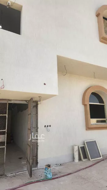 عمارة للبيع في شارع خالد ابن عباده الغفاري, حي المطار, مدينة المدينه المنوره, منطقة المدينة المنورة صورة 3