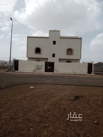 عمارة للبيع في شارع خالد ابن عباده الغفاري, حي المطار, مدينة المدينه المنوره, منطقة المدينة المنورة