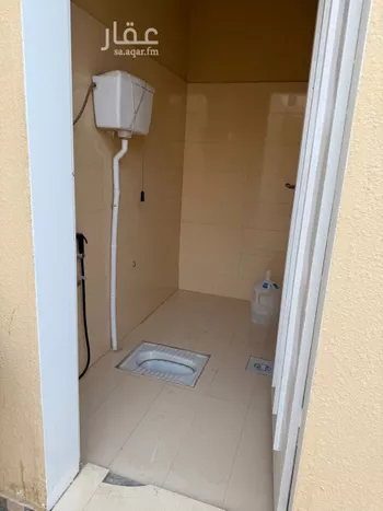 عمارة للإيجار في شارع إبراهيم بن ميسرة, حي الرمال, مدينة الرياض, منطقة الرياض صورة 4