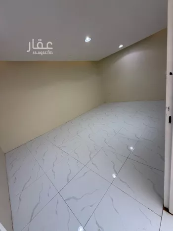 عمارة للإيجار في شارع إبراهيم بن ميسرة, حي الرمال, مدينة الرياض, منطقة الرياض صورة 2
