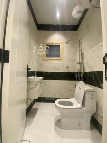دور للبيع في شارع رقم 104, حي النرجس, مدينة الرياض, منطقة الرياض صورة 4