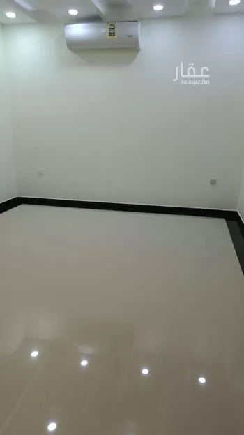 فيلا للإيجار في شارع رقم 392, حي النرجس, مدينة الرياض, منطقة الرياض صورة 2