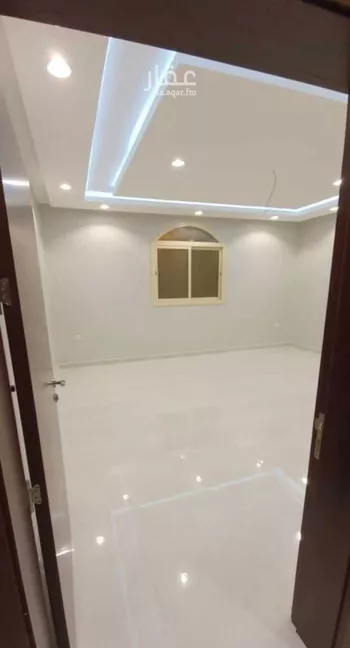 عمارة للإيجار في شارع حمزة الصيدلاني, حي السلام, مدينة بلجرشى, منطقة الباحة صورة 4