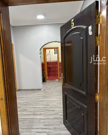 شقة للإيجار في شارع الجموم, حي السلام, مدينة بلجرشى, منطقة الباحة صورة 4