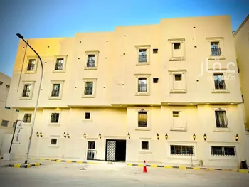 شقة للإيجار في شارع الاميرة سارة بنت احمد السديري, حي الضباط, مدينة الرياض, منطقة الرياض