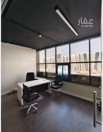 مكتب تجاري للإيجار في شارع طريق الثمامة, حي الصحافة, مدينة الرياض, منطقة الرياض صورة 2