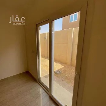 فيلا للإيجار في شارع علي الأحمر, حي مطار الملك خالد الدولي, مدينة الرياض, منطقة الرياض صورة 5