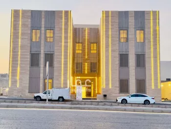 شقة للبيع في شارع عمير بن سنان بن عرفطة, حي المهدية, مدينة الرياض, منطقة الرياض صورة 2