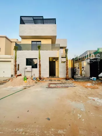 فيلا للبيع في شارع حلل بنت أبي المكارم, حي المهدية, مدينة الرياض, منطقة الرياض صورة 2