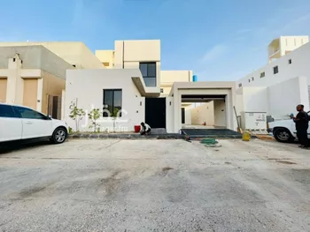 فيلا للبيع في شارع السيل الكبير, حي المهدية, مدينة الرياض, منطقة الرياض