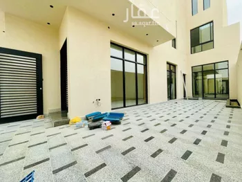 فيلا للبيع في شارع أحمد بن علي الشوائطي, حي المهدية, مدينة الرياض, منطقة الرياض صورة 2